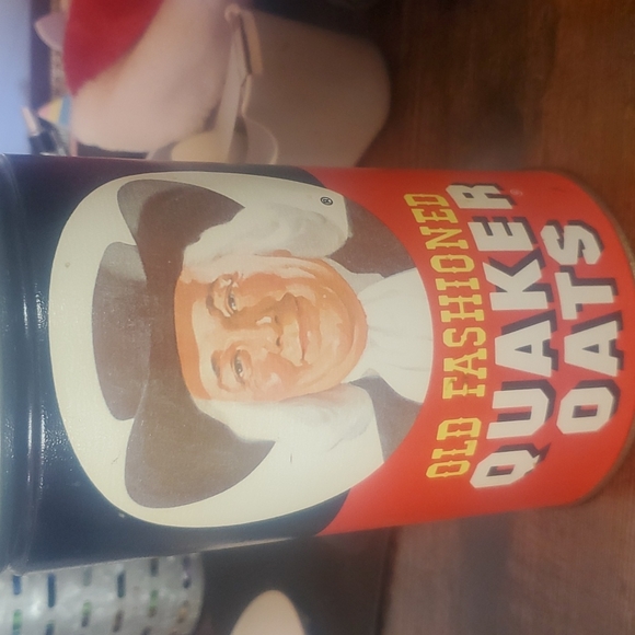 1982 Old Fashioned Quaker oats can - Picture 1 of 4